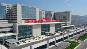 İzmir Şehir Hastanesi’nin inşası sırasında yaşanan kriz nedeniyle taşeron firma,