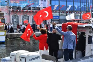 Başkan Soyer, “100. yılı yaşamak herkese nasip olmaz” dedi. Ancak