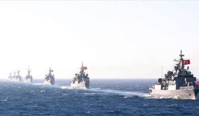 Türk Deniz Kuvvetleri’nden Akdeniz’de tatbikat!
