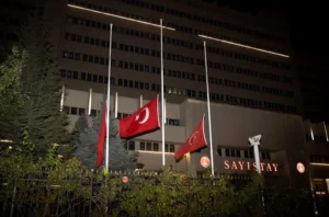 Türkiye, İsrail’in Gazze’deki bir hastaneye yönelik saldırısında yaşamını yitirenler için