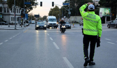 İzmir trafiği için 14 Ekim uyarısı: Yollar trafiğe kapatılacak