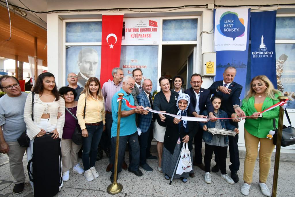İzmir Büyükşehir Belediyesi, İzmir Kent Konseyi ve İzmir Kitap Gönüllüleri’nin