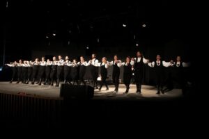 İzmir festivallere hız kesmeden devam ediyor. İzmir Büyükşehir Belediyesi Şehir