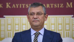 CHP Genel Başkanı Özgür Özel partisinin kapalı grup toplantısında konuştu.