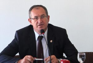 İzmir Gazeteciler Cemiyeti Onursal Başkanı ve CHP Eski İzmir Milletvekili Atila