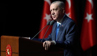 Cumhurbaşkanı Erdoğan’dan tartışmalara ilk yorum: “Yargıtay’ı hafife almayın”