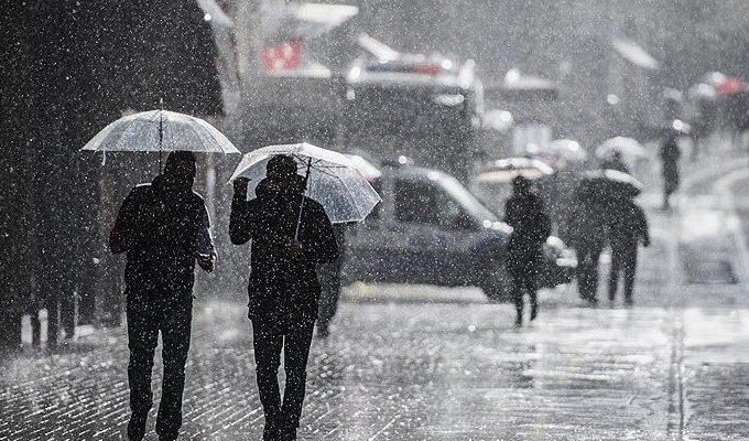 Meteoroloji Genel Müdürlüğü’nün hava tahminlerine göre, yarın Türkiye, yağışlı bir