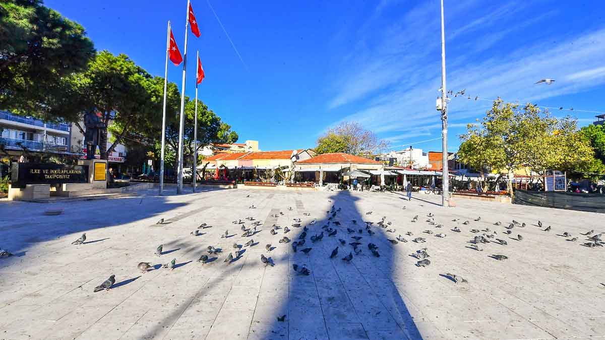 İzmir Büyükşehir Belediyesi, Gaziemir’de yurttaşların yoğun olarak kullandığı Abdullah Arda
