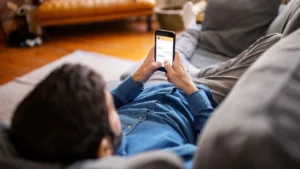 İsviçreli bilim insanları tarafından yürütülen bir çalışmada, cep telefonunu sık