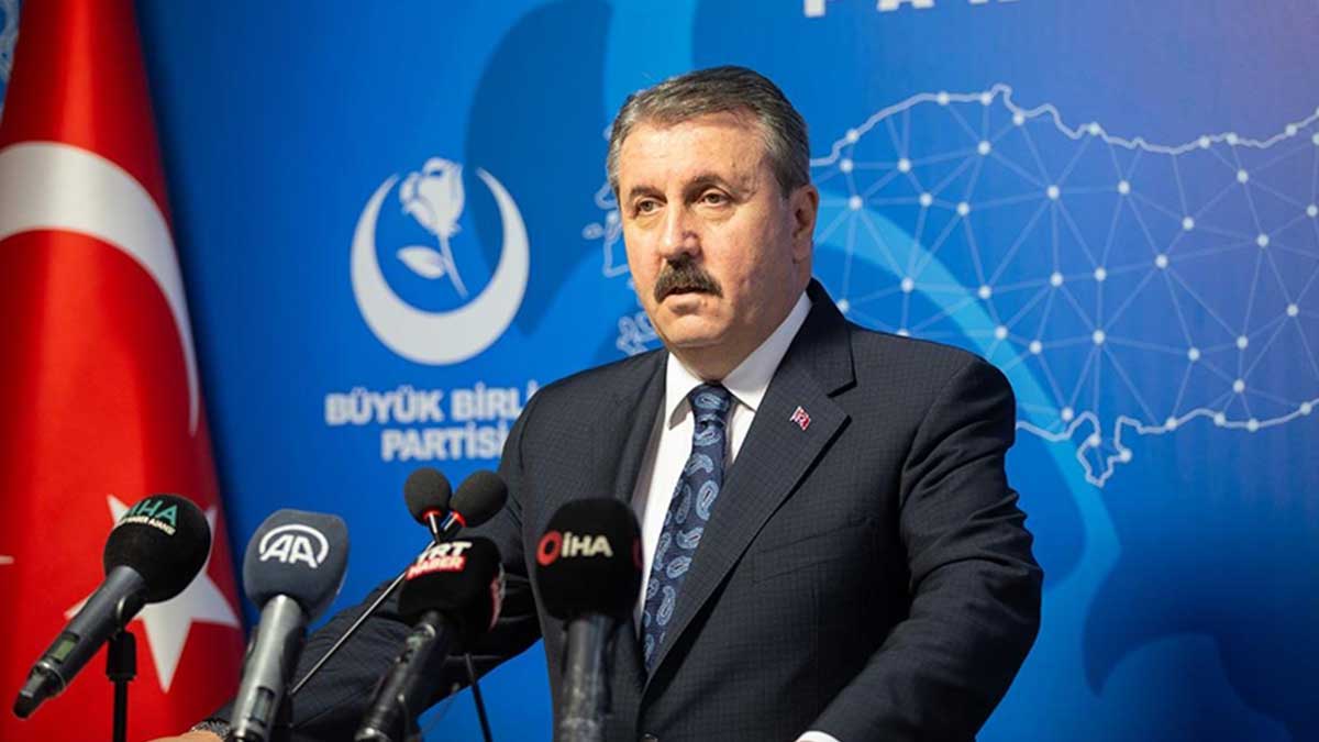 Bahçeli’den sonra Destici de kapıları kapattı Erdoğan’ın 50+1 seçim sistemi önerisine karşılık olarak, Cumhur İttifakı’nın bir