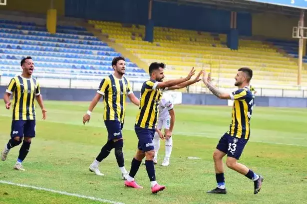 TFF 2’nci Lig Beyaz Grup’ta evinde Serik Belediyespor’u 2-0 yenerek