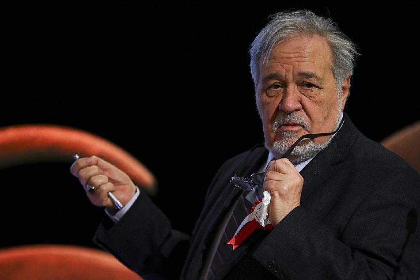 Tanınmış tarihçi İlber Ortaylı, “Atatürk” adlı filmde başrolü üstlenen Aras