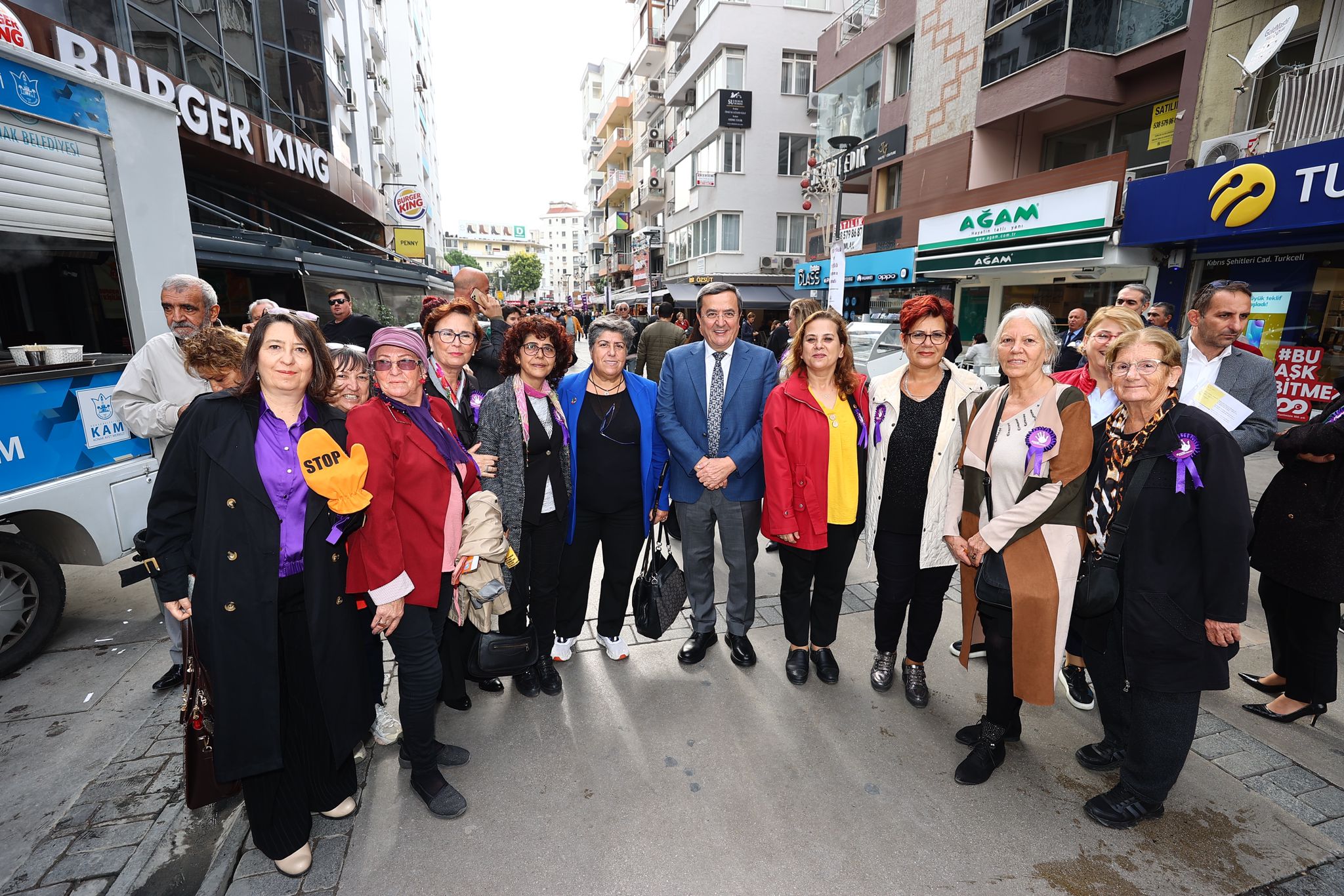 Konak Belediyesi ve İzmir Kadın Kuruluşları işbirliğinde Kadına Yönelik Şiddete