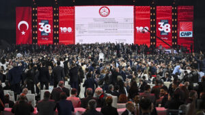 Gerçekleşen oy sayımının ardından, CHP’nin 38. Olağan Kurultayı’nda Parti Meclisi