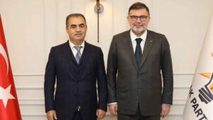 AK Parti eski İzmir Milletvekili Ali Aşlık yerel seçimlerde İzmir