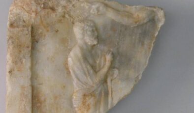 Yunanistan’da tarihi keşif: 1.800 yıllık batık yapıda Truva kahramanı Ajax’a ait tasvir ortaya çıktı
