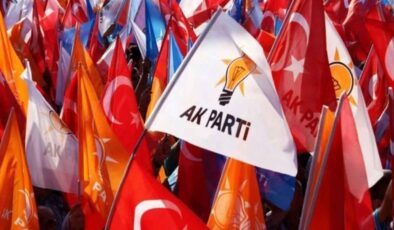 AK Parti İzmir’de temayül heyecanı… AK Partili Kandemir’den İzmir eleştirisi