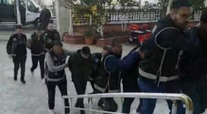 Aydın merkezli 4 ilde tehditle eğlence yerlerinden haraç isteyen, vermek