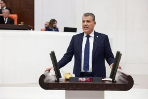 TBMM’de Genel Kurulu’nda CHP Adana Milletvekili Ayhan Barut’un emeklilerin sıkıntılarının