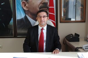 Cumhuriyet Halk Partisi Çiğli İlçe eski Başkanı Mert Özcan da