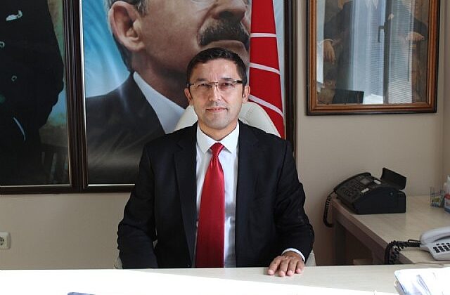 CHP’li Mert Özcan, aday adaylığını açıkladı