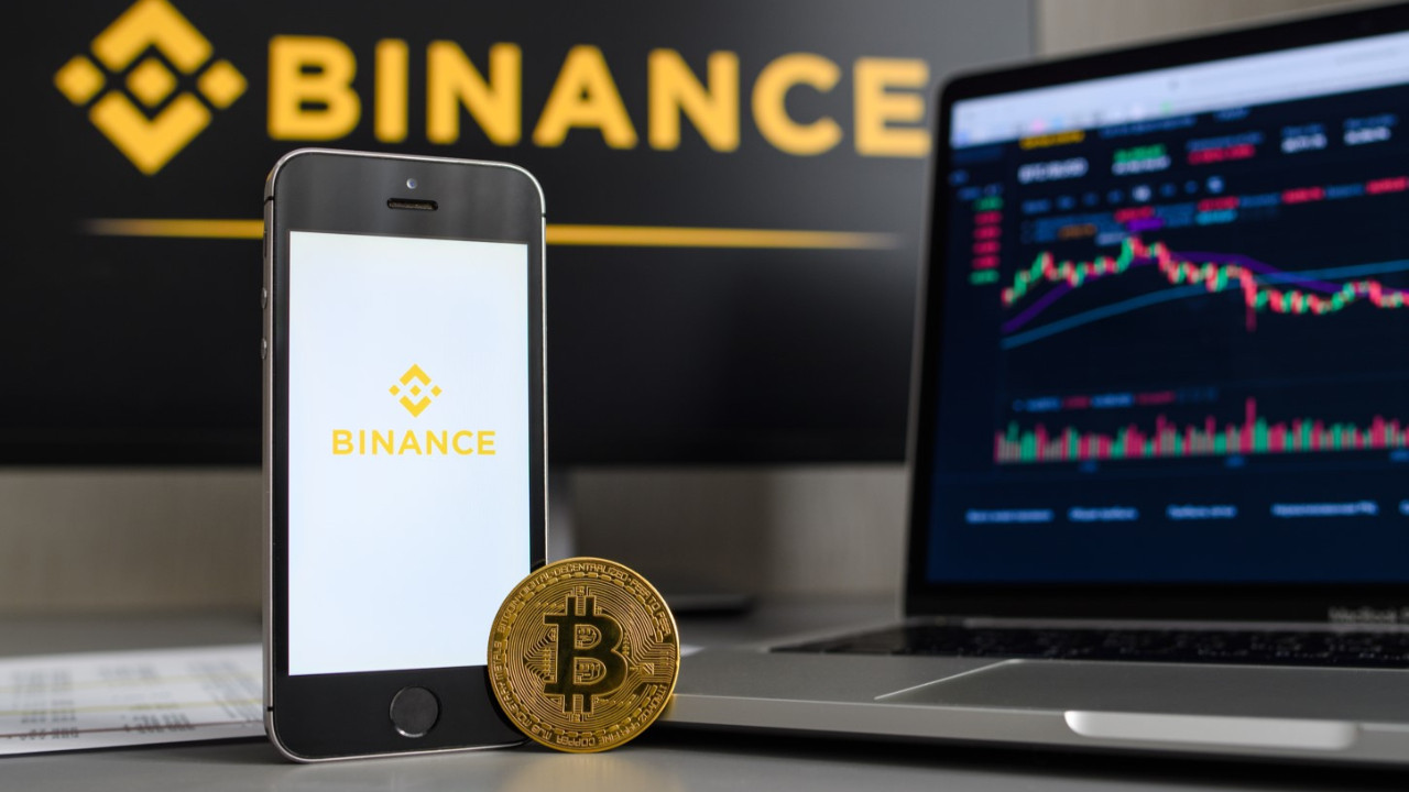 Dünyanın en büyük kripto borsası Binance, ruble cinsinden para yatırma
