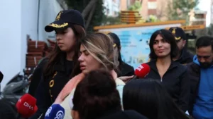 Sosyal medya fenomenleri Nihal Candan ve Bahar Candan da dahil