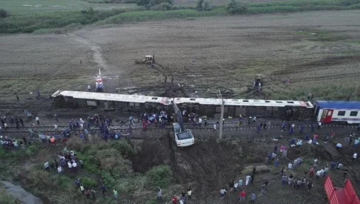 25 kişinin öldüğü tren kazası davasında, 3 sanığa tutuklama talebi