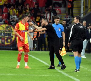 Sarı-kırmızılılarda hemşehrisi Kokovic’i geçen sezon kulübe getiren isim olan Hırvat