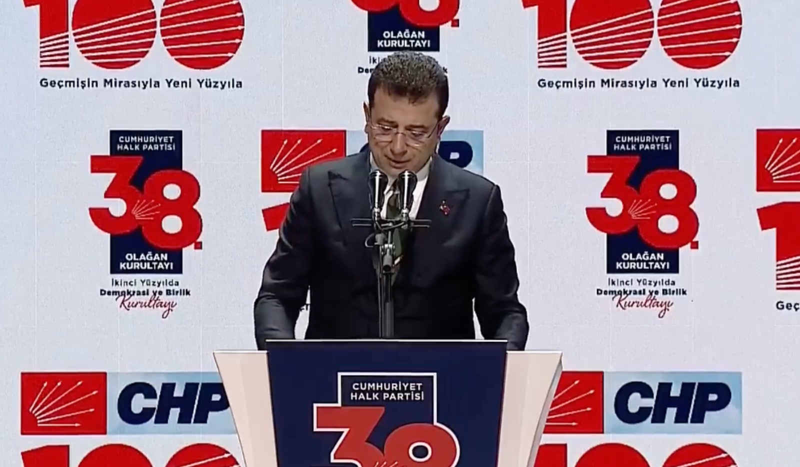 CHP 38. Olağan Kurultayı, “İkinci Yüzyılda Demokrasi ve Birlik Kurultayı”