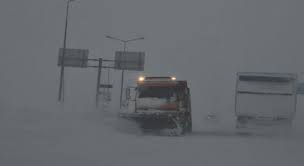 Erzurum-Tekman yolu ulaşıma kapatıldı: Yol durumu ve detaylar