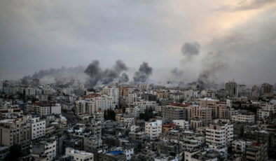 Son dakika… İsrail Gazze Şeridi’ni bombaladı: Çok sayıda ölü ve yaralı var