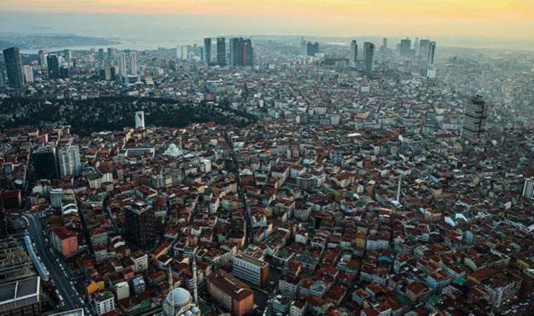 Yer Bilimci Prof. Dr. Naci Görür, dün Marmara Denizi’nde yaşanan