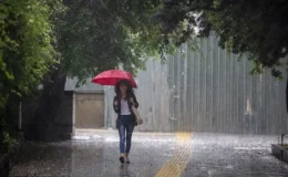 İzmir için turuncu alarm! İstanbul ve 19 il için sağanak yağış uyarısı