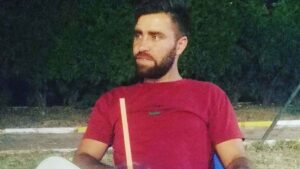 Bir fabrikada çalışan işçi Gülhan Efe (27), kablo sarım makinesine kapılarak