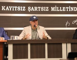 Narlıdere Belediyesi Kasım ayı Olağan Meclis Toplantısı’nda konuşan Narlıdere Belediye