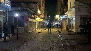 İzmir’in Ödemiş ilçesinde 4 kişinin yaralandığı, 6 şüphelinin tutuklandığı silahlı