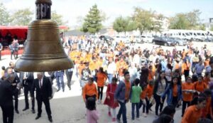 Ara tatil sonrası okullarda ilk ders zili yarın çalacak. Milli