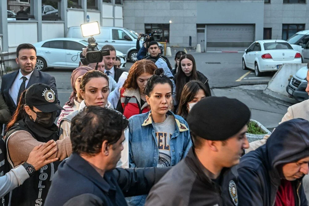 Polat ailesiyle ilgili devam eden soruşturmada, ailenin avukatı ve muhasebe