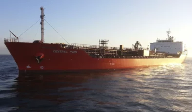Yemen’de İsrail gemisi kaçırıldı… Gemide 2 Türk mürettebat da var