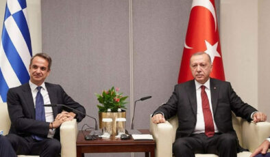 Yunanistan Başbakanı Miçotakis, Cumhurbaşkanı Erdoğan ile görüşeceklerini açıkladı