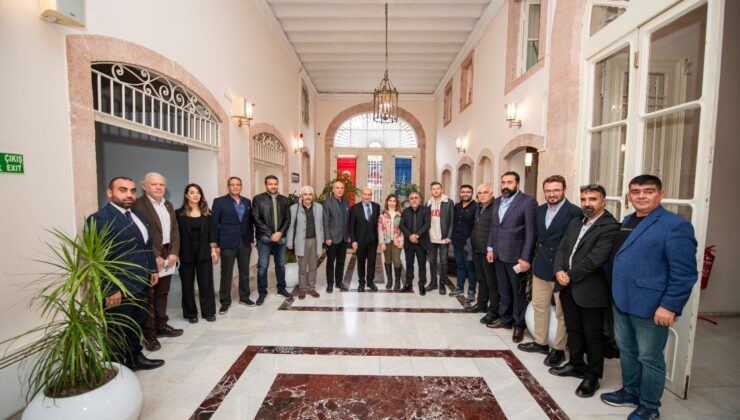 Başkan Soyer’e, İzmir Şanlıurfa Federasyonu’ndan teşekkür ziyareti