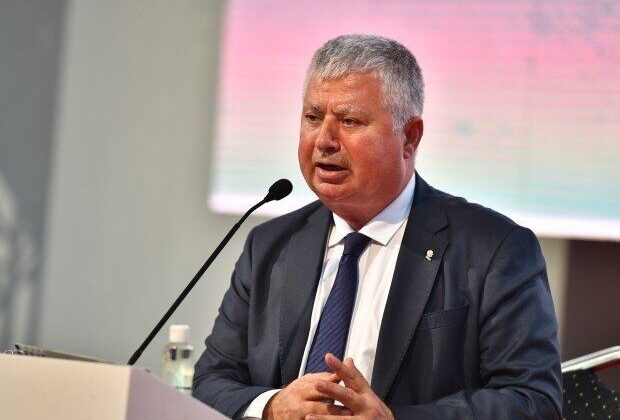 CHP’li Mustafa Özuslu İzmir Büyükşehir Başkan Vekilliği görevinden istifa etti
