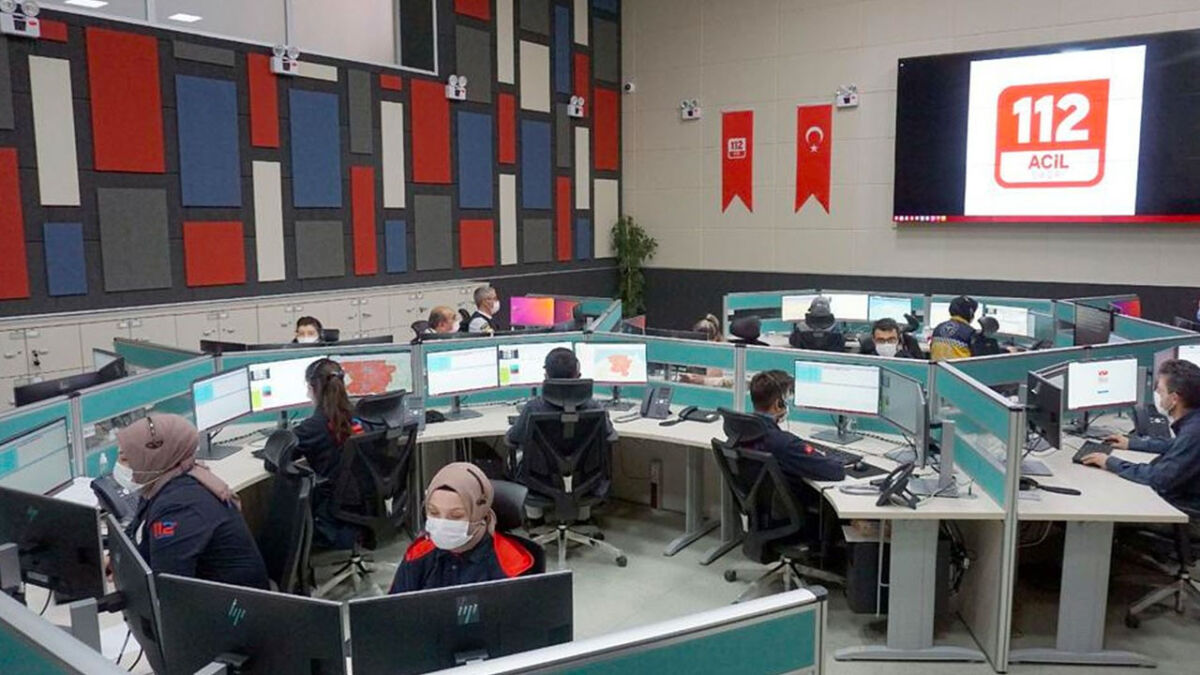 İzmir 112 Acil Çağrı Merkezi 2023 yılında kendilerine yapılan ihbar