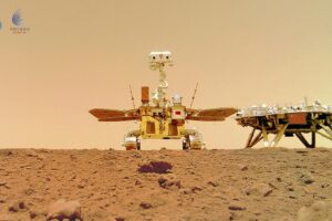 Çin’in Mars’taki uzay aracı, Kızıl Gezegen’in derinliklerinde gizemli çokgen yapıları