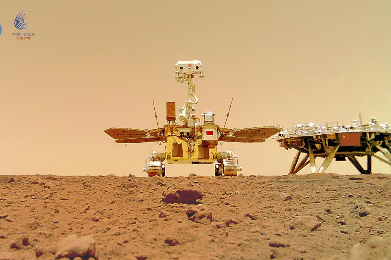 Çin’in Mars’taki uzay aracı, Kızıl Gezegen’in derinliklerinde gizemli çokgen yapıları