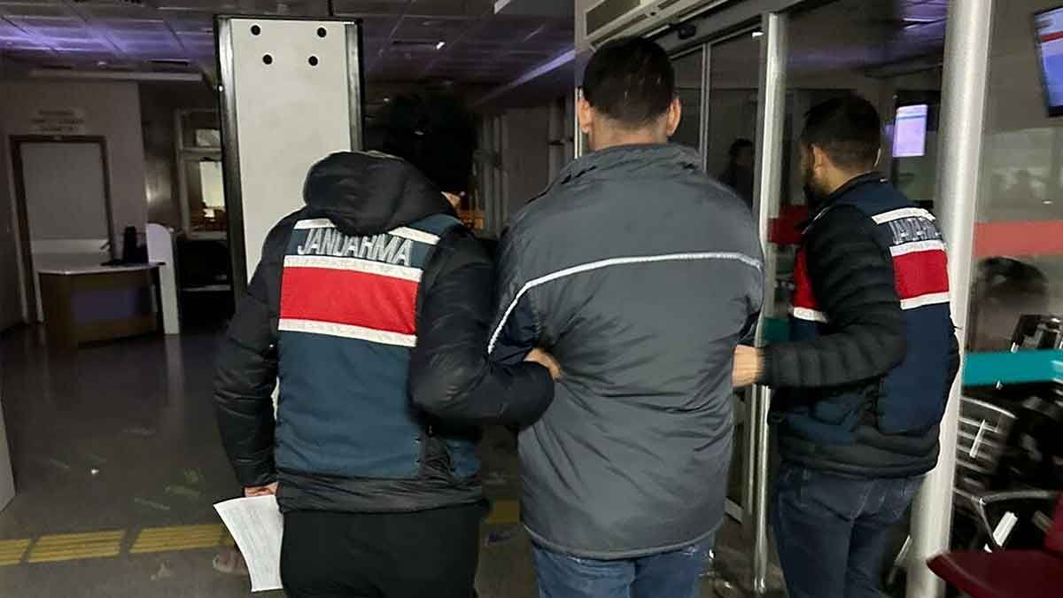 İzmir merkezli 5 ilde FETÖ/PDY’nin sözde Türk Silahlı Kuvvetleri (TSK)