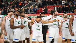 Basketbol Süper Ligi’nde deplasmanda Samsunspor’u 82-80 mağlup eden Pınar Karşıyaka,