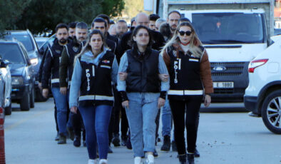 Adana’daki belediye operasyonunda yeni gelişmeler: İhale fesat karıştırma iddiası