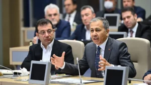 İçişleri Bakanı Ali Yerlikaya’nın İçişleri Bakanlığı görevini bırakıp, İstanbul Büyükşehir